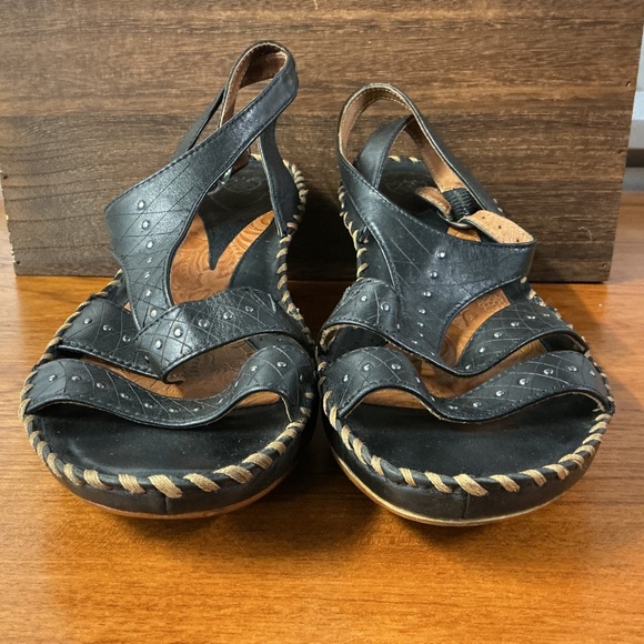 Ariat Women Black Leather Wedge Sandals Strappy Slingback Open Toe Size 10 - Picture 2 of 9